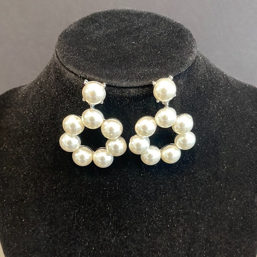 Pearl Drop Earrings